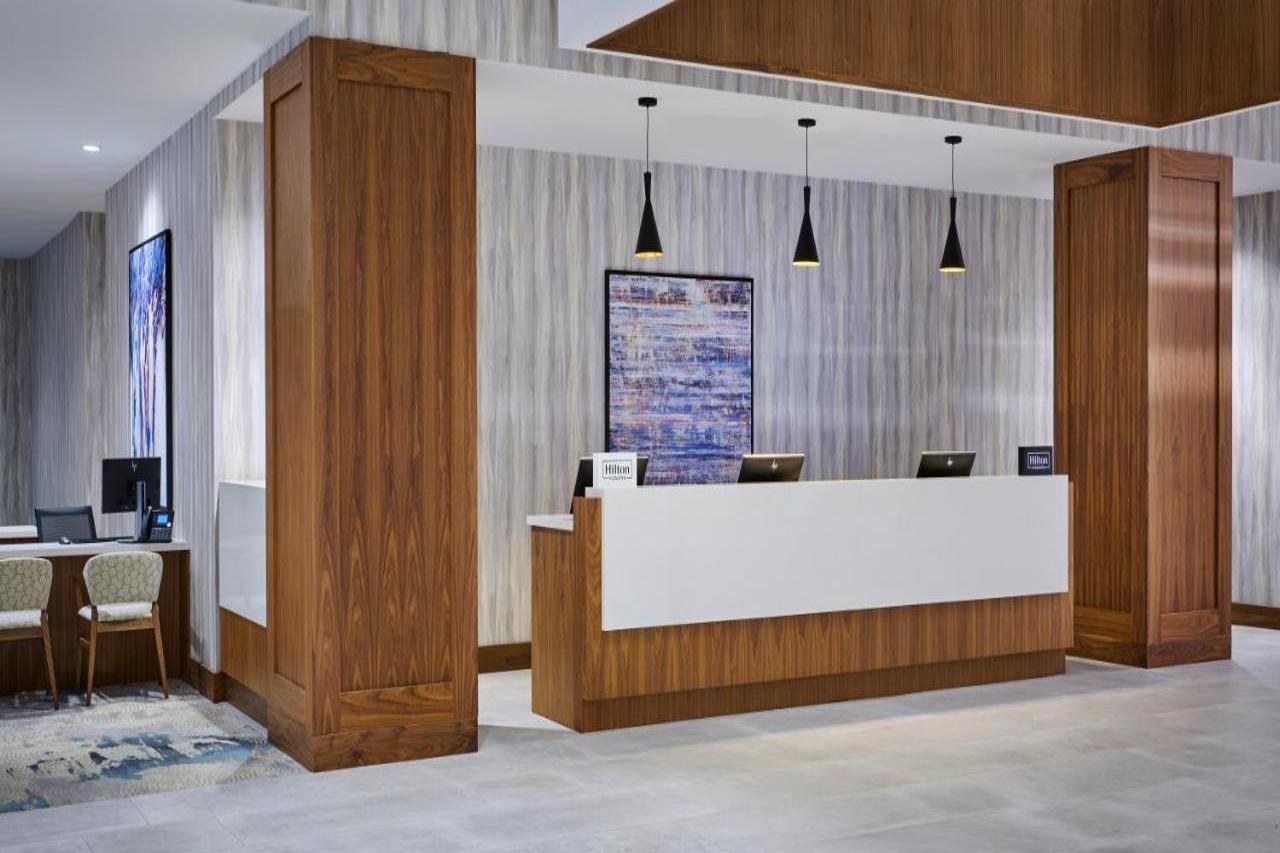 Hotel Doubletree By Hilton Windsor, On Exterior foto