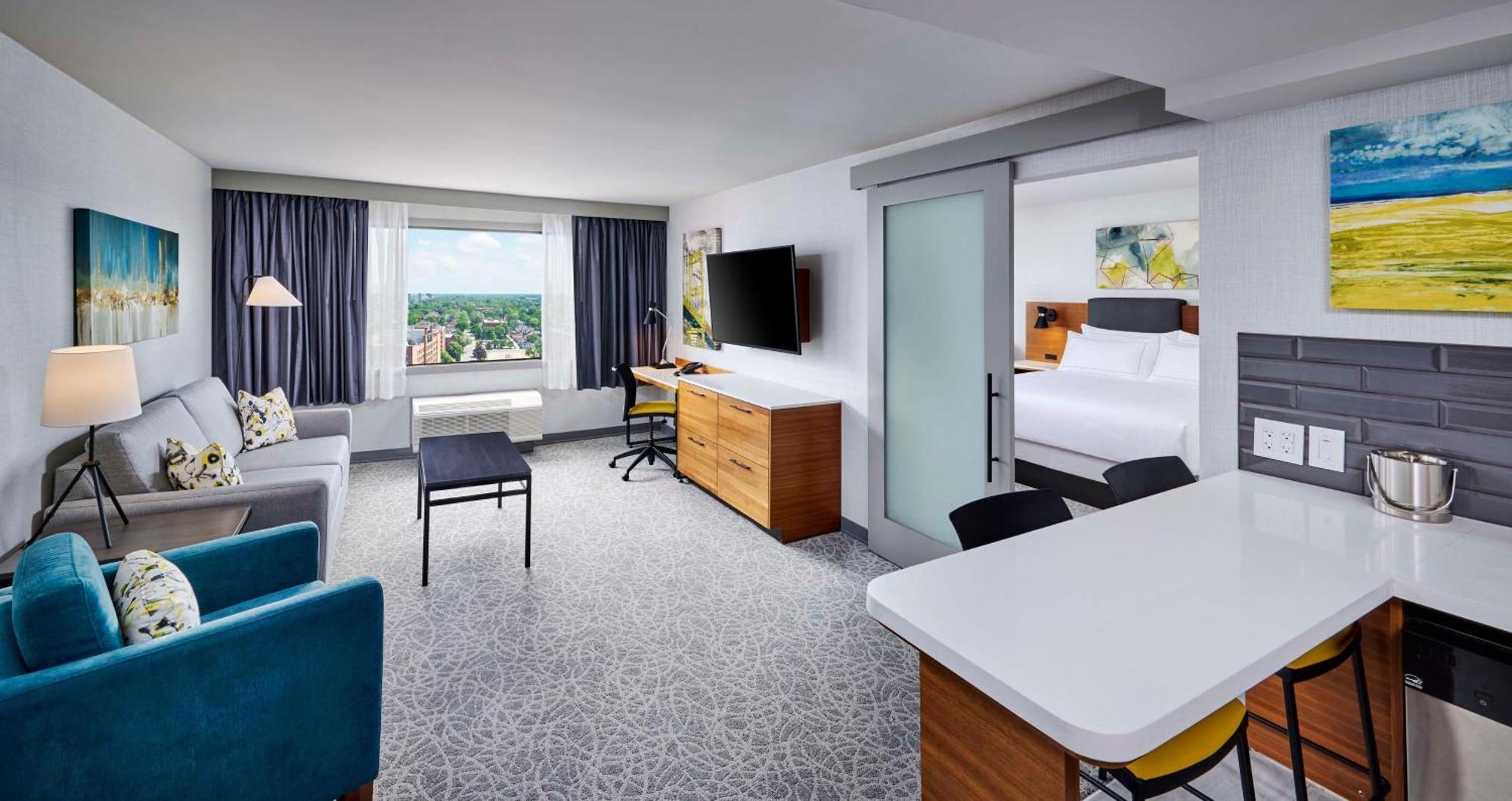Hotel Doubletree By Hilton Windsor, On Exterior foto